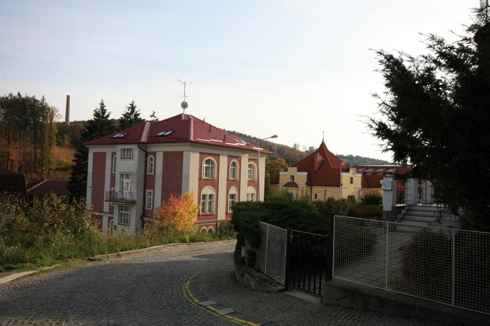 Penzion Loreta Hotel Luhacovice Luaran gambar